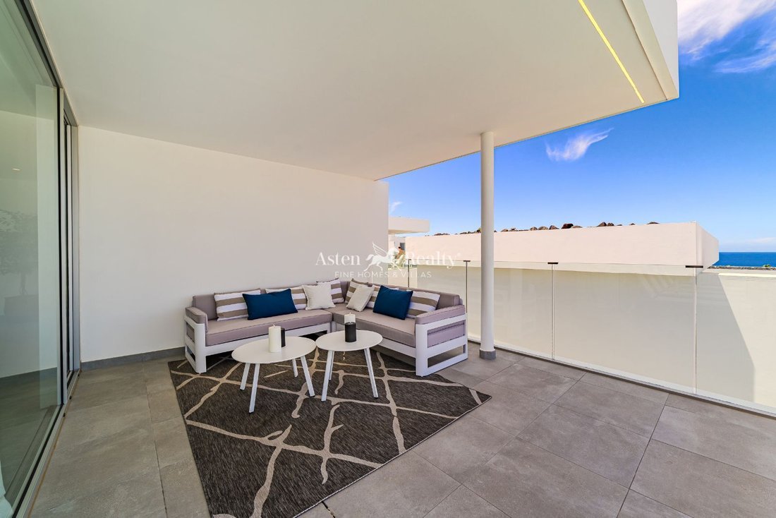 Villa in Adeje, Canary Islands, Spain 4 - 16108502