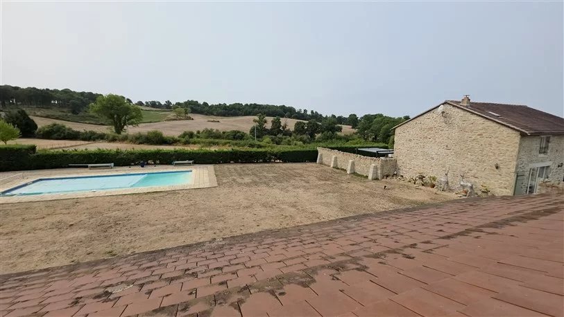 House in Dompierre-les-Eglises, Nouvelle-Aquitaine, France 3 - 16114438