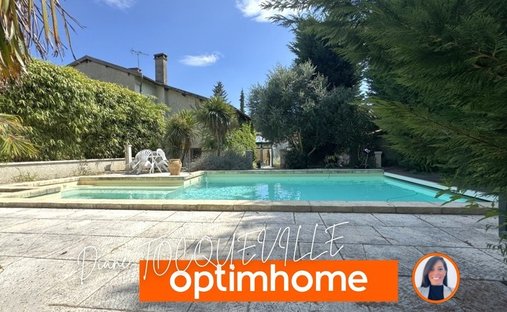 House in Centre, Mions, France 1