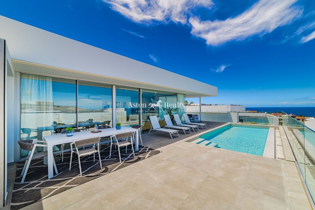 Villa in Adeje, Canary Islands, Spain 2 - 16108502