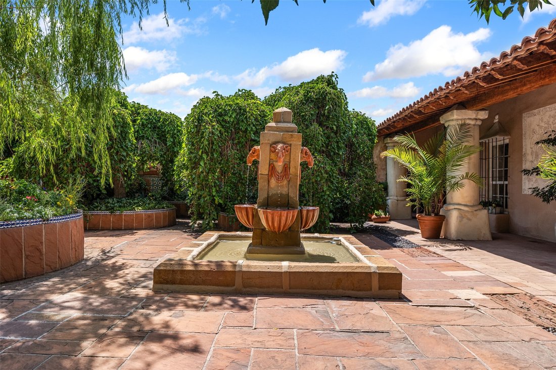 House in Santa Fe, New Mexico, United States 4 - 16049198
