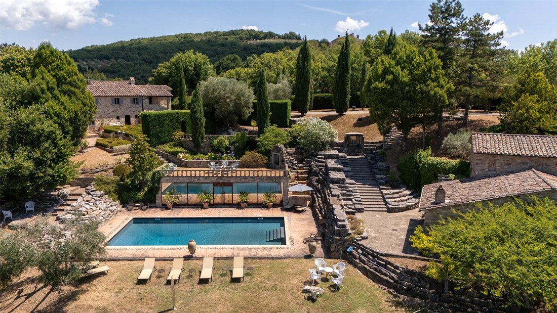 Country House in Umbertide, Umbria, Italy 2 - 16108669