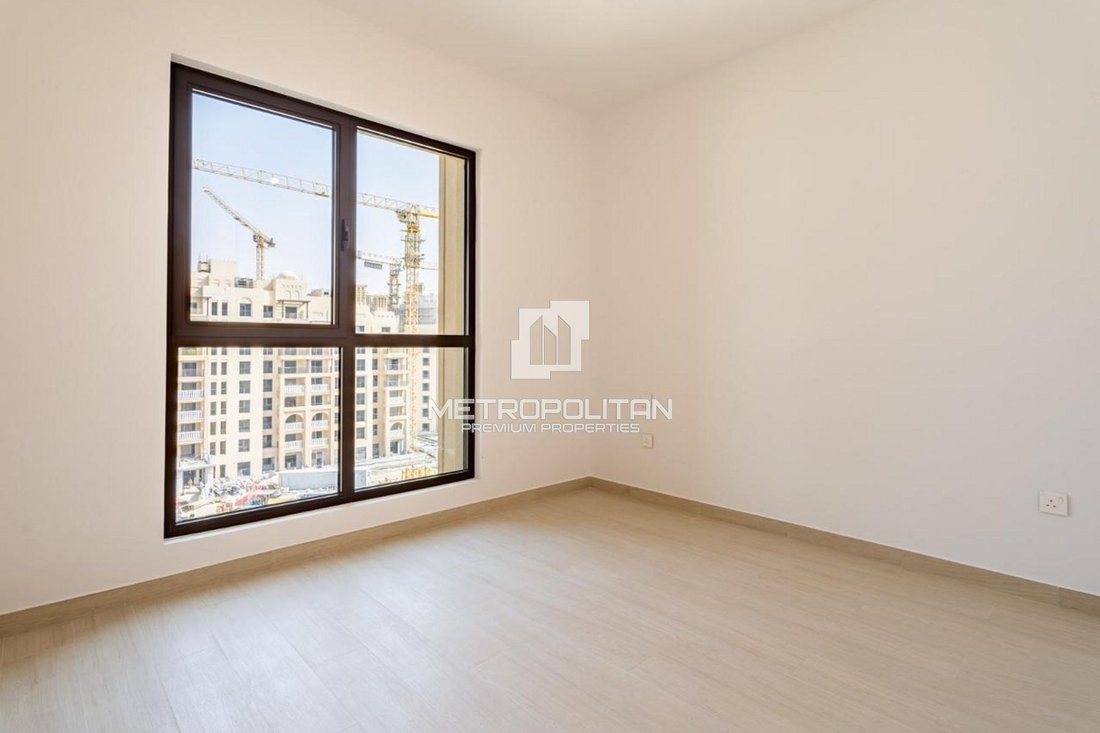 Apartment in Umm Suqeim, Dubai, United Arab Emirates 4 - 15389454