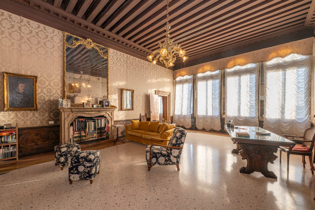 Apartment in Dorsoduro, Venice, Italy 5 - 16115575