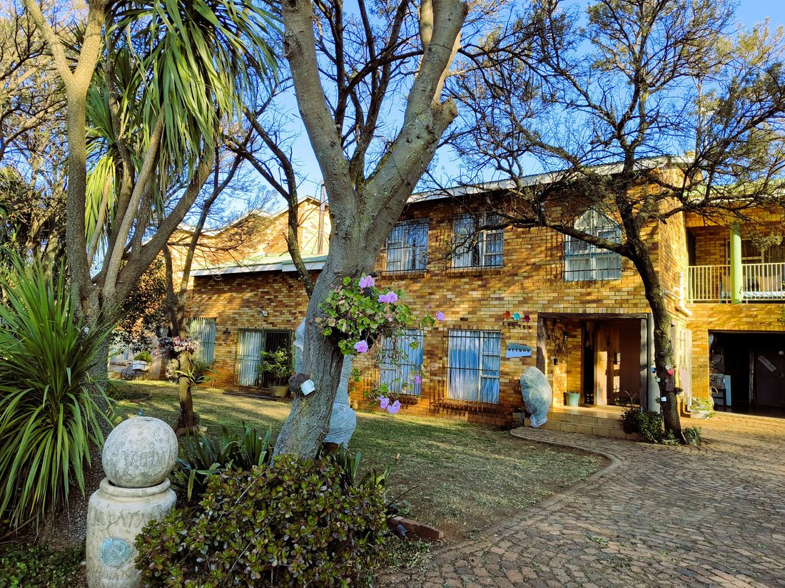 Farm Ranch in Nestpark AH, Gauteng, South Africa 2 - 16117549