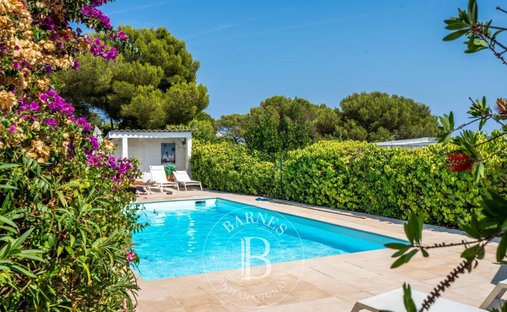 Casa a Roquebrune-sur-Argens, Provenza-Alpi-Costa Azzurra, Francia 1