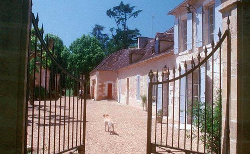 Estate in Vieux Bergerac, Bergerac, France 1