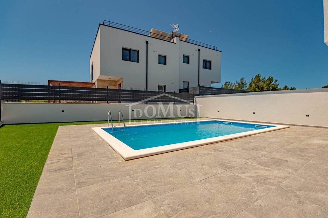 House in Vodice, Sibenik-Knin County, Croatia 5 - 16117282