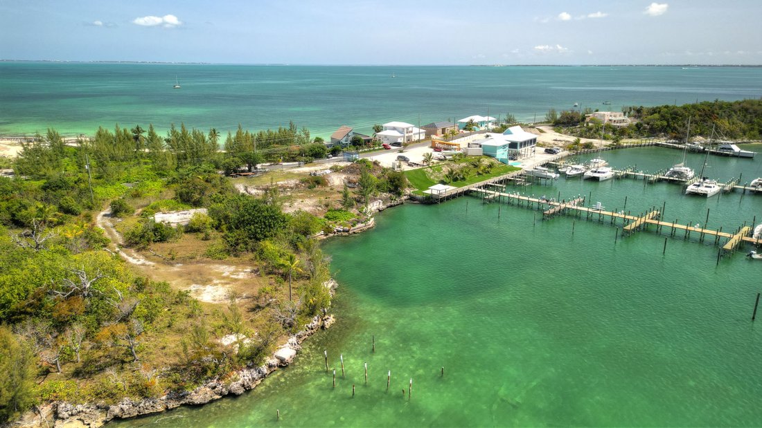 Land in Marsh Harbour, Central Abaco, The Bahamas 1 - 16116126