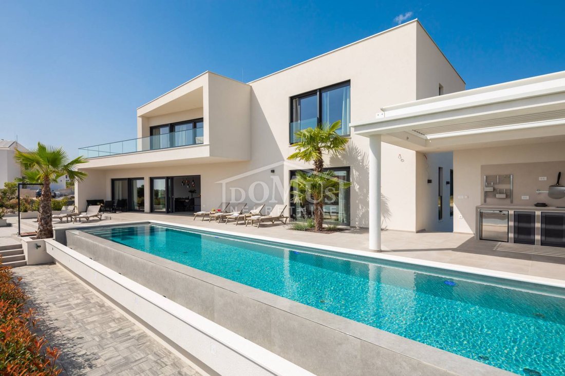 House in Vodice, Sibenik-Knin County, Croatia 4 - 16117312