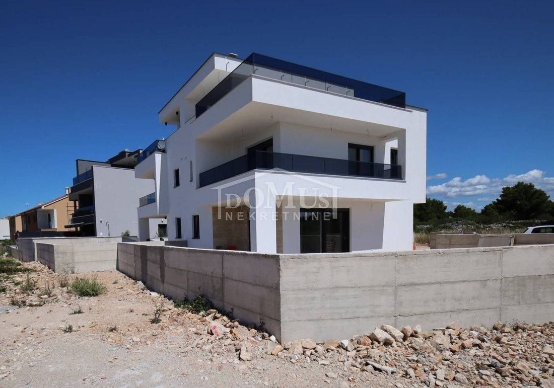 House in Srima, Sibenik-Knin County, Croatia 3 - 16117392