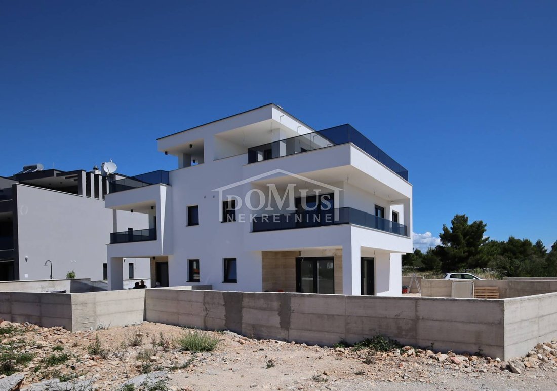 House in Srima, Sibenik-Knin County, Croatia 1 - 16117392