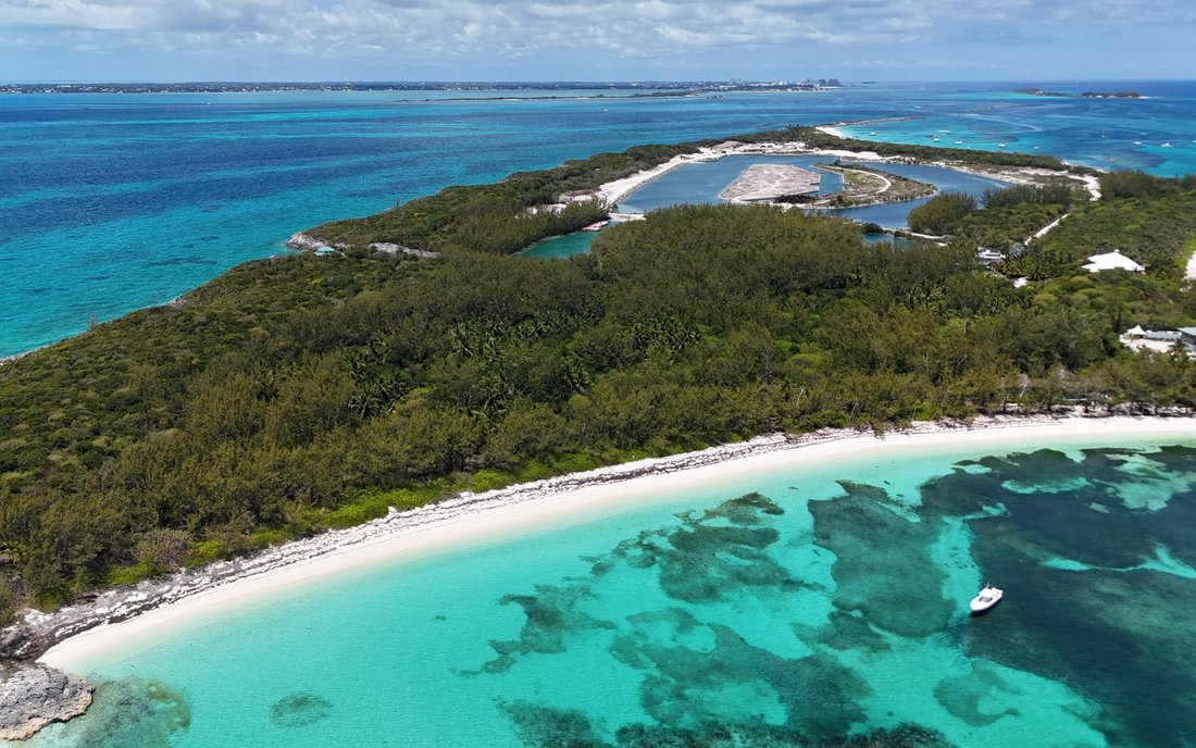 Land in Nassau, New Providence, The Bahamas 4 - 16116161