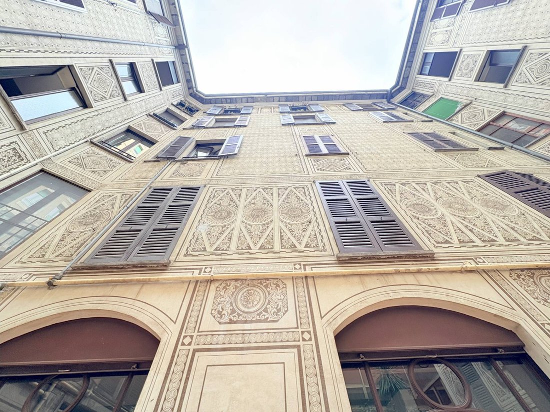 Apartment in Porta Venezia - Repubblica, Milan, Italy 4 - 16117407