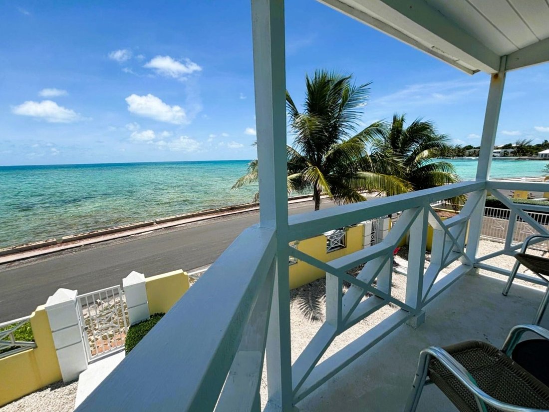Apartment in Nassau, New Providence, The Bahamas 1 - 16116277