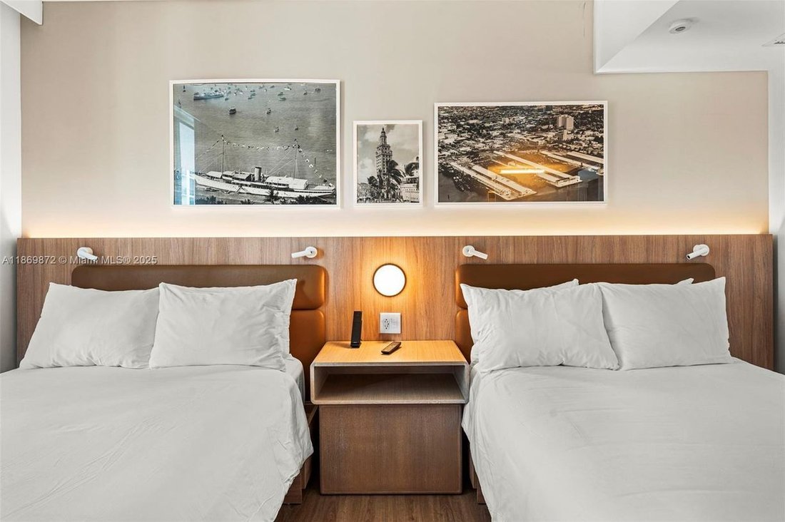 Condo in Miami, Florida, United States 5 - 16117753