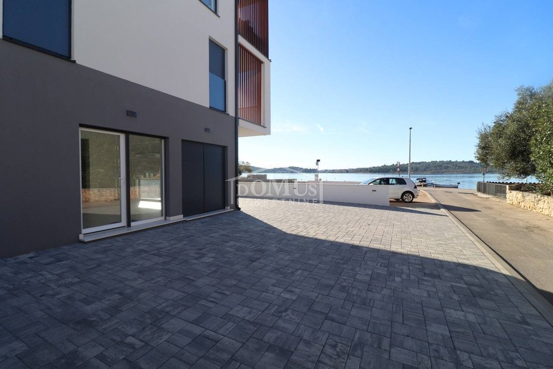 Apartment in Srima, Sibenik-Knin County, Croatia 1 - 16117365