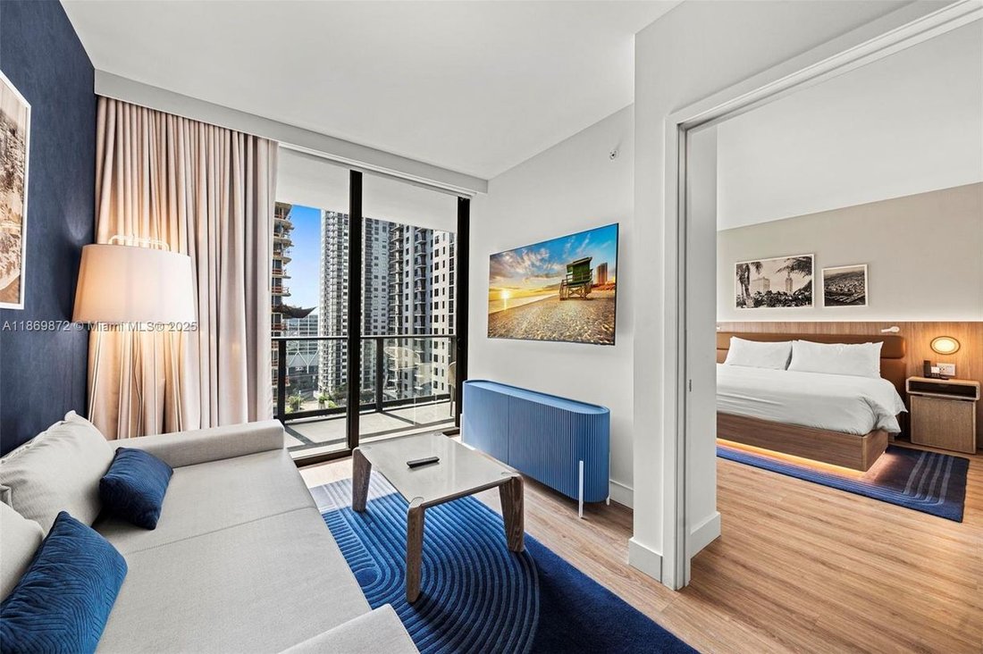 Condo in Miami, Florida, United States 1 - 16117753