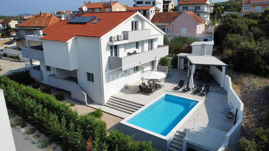 House in Brodarica, Sibenik-Knin County, Croatia 2 - 16117356