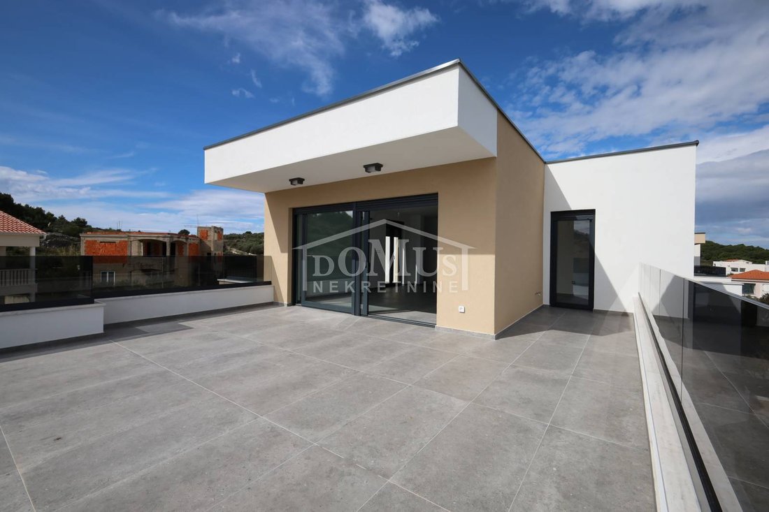 Apartment in Murter, Sibenik-Knin County, Croatia 4 - 16117275