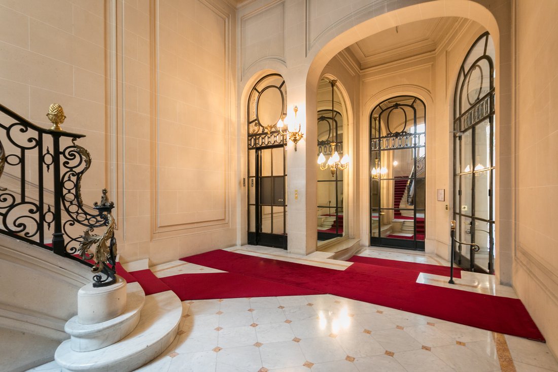 Apartment in Porte Dauphine, Paris 16e Arrondissement, Paris 2 - 16116070
