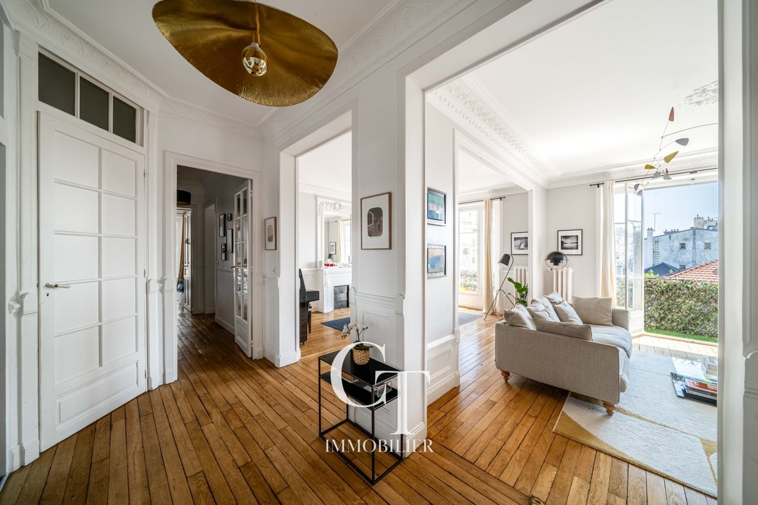 Apartment in Domaine National du Château, Versailles, France 1 - 16115849