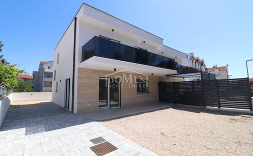 Casa a Vodizze, Regione di Sebenico e Tenin, Croazia 1
