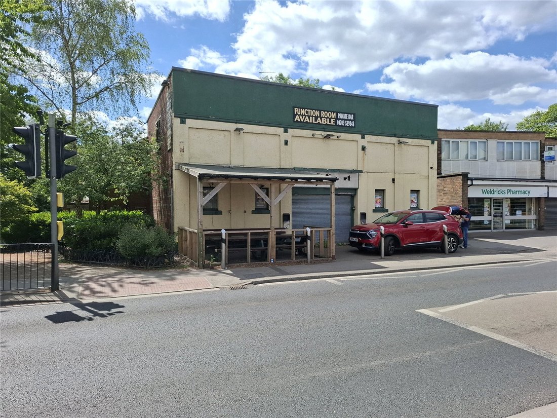Swinton, Rotherham, England 2 - 16115667
