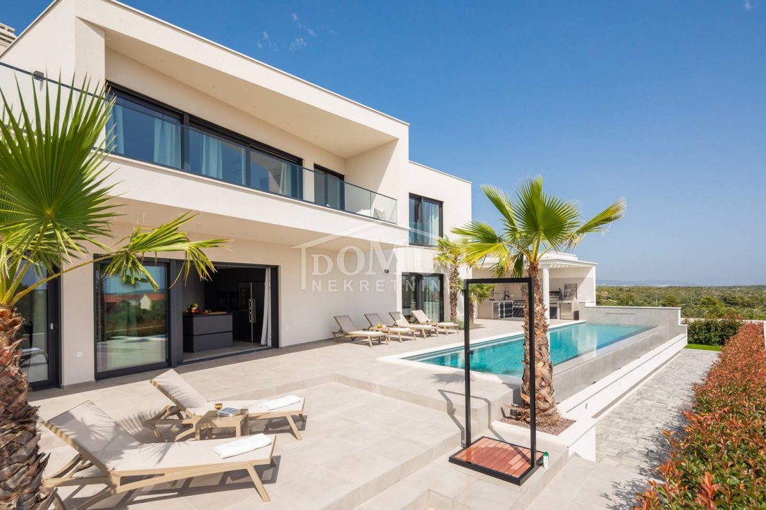 House in Vodice, Sibenik-Knin County, Croatia 5 - 16117312