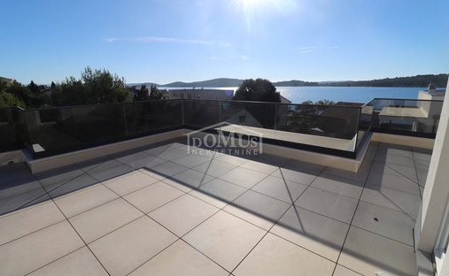 Apartamento en Srima, Condado de Šibenik-Knin, Croacia 1