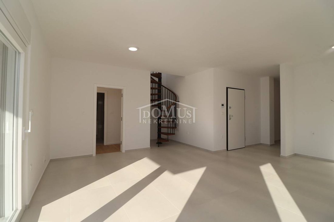 Apartment in Srima, Sibenik-Knin County, Croatia 2 - 16117423