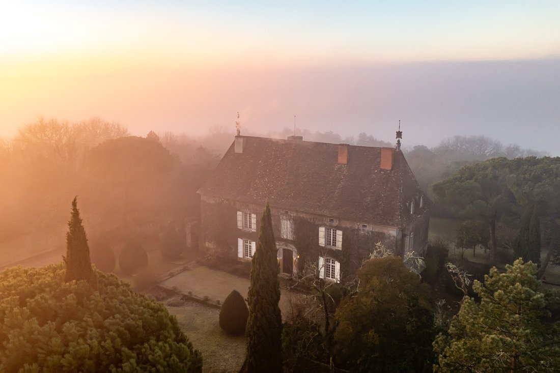Whispers of Périgord: A 14th-Century Manor Between Two Legendary Rivers