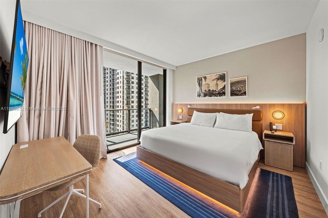 Condo in Miami, Florida, United States 2 - 16117753