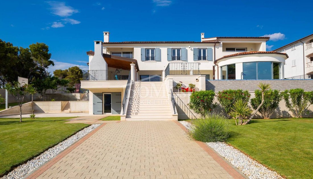 House in Gradska cetvrt Varos, Sibenik, Sibenik-Knin County 5 - 16117211