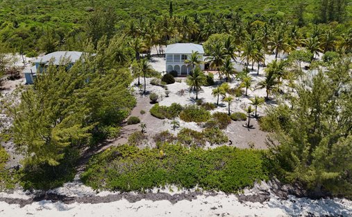 Fresh Look at Luxury Beachfront Homes For Sale In Kemp S Bay Settlement