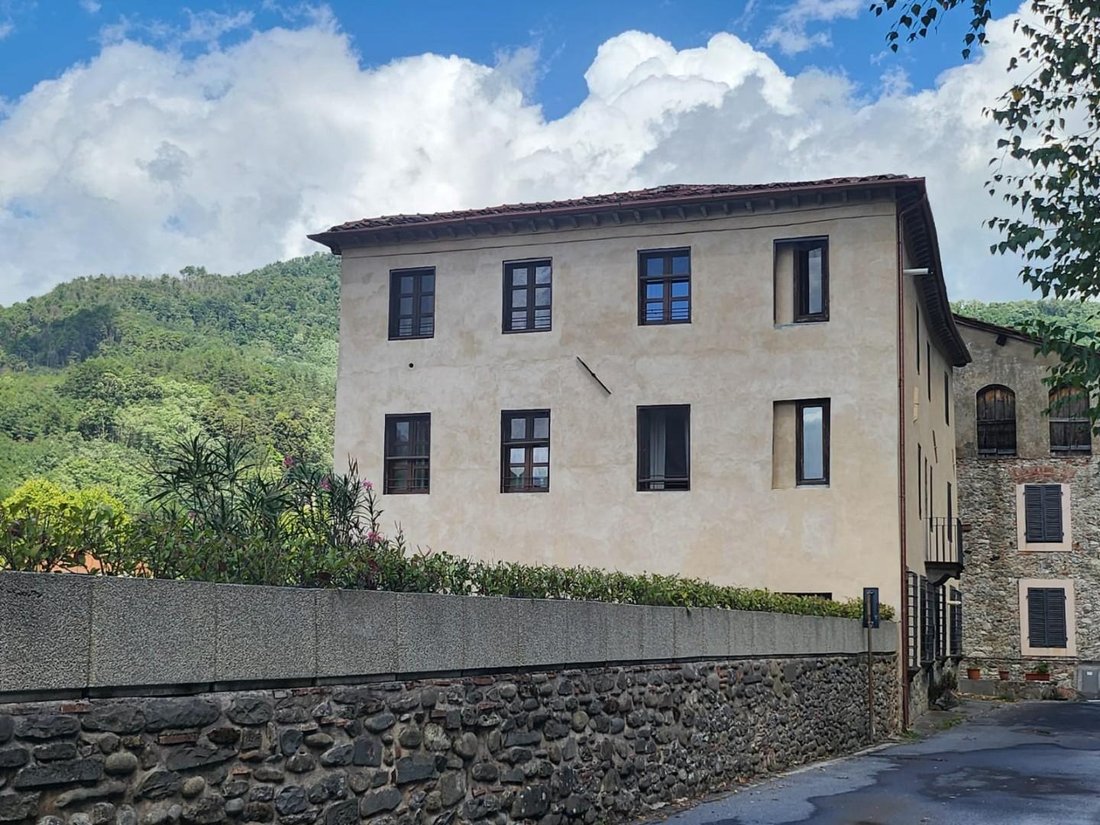 House in Borgo a Mozzano, Tuscany, Italy 3 - 16117045