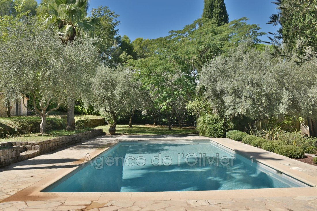 Villa in Valbonne, Provence-Alpes-Côte d'Azur, France 3 - 14409379