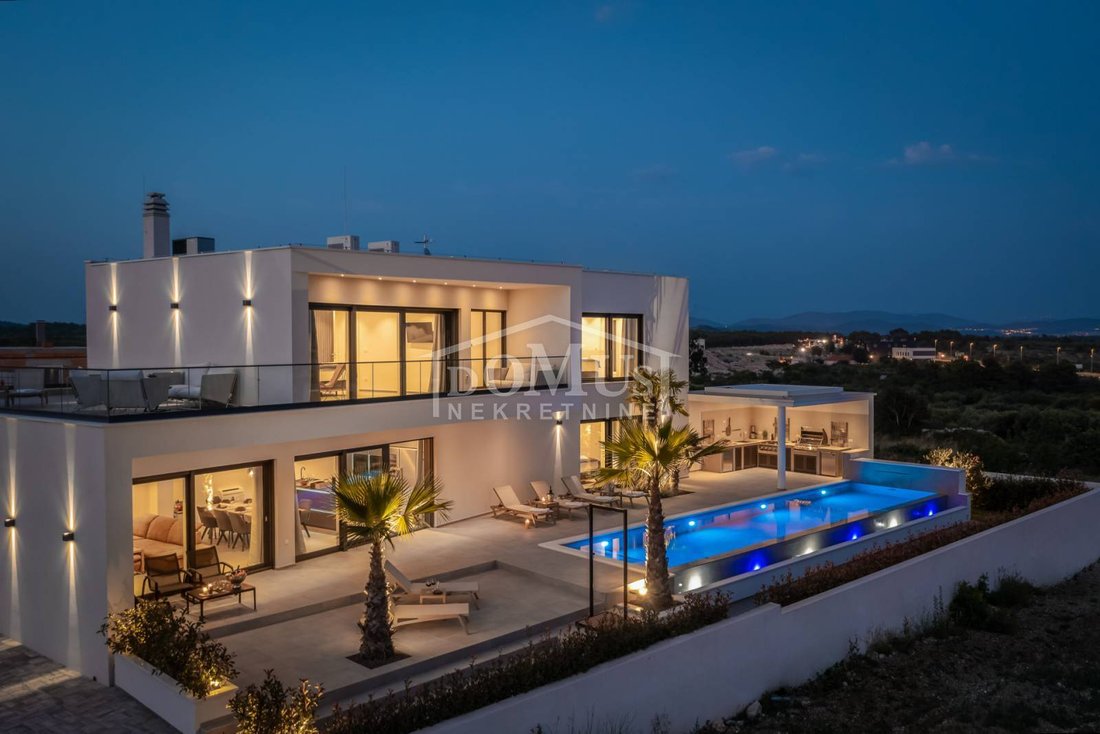 House in Vodice, Sibenik-Knin County, Croatia 1 - 16117312