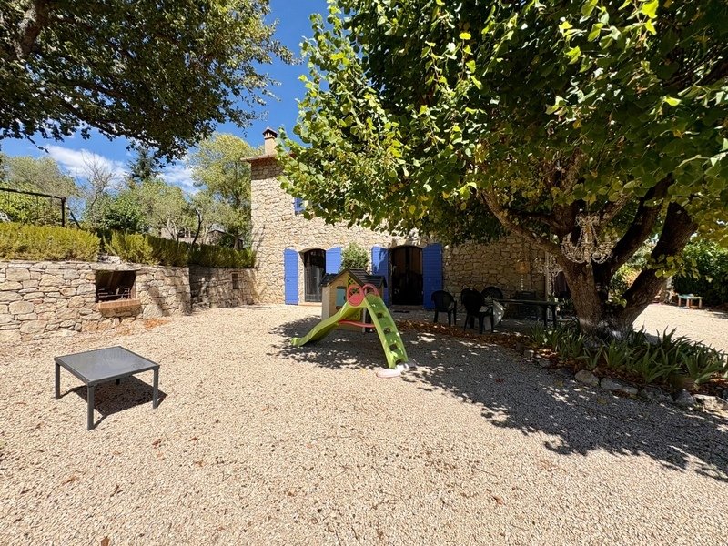 House in Fayence, Provence-Alpes-Côte d'Azur, France 2 - 16117152