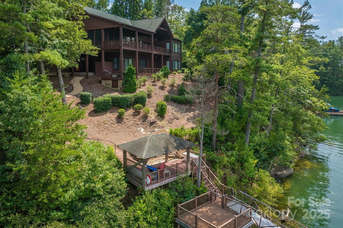 House in Morganton, North Carolina, United States 2 - 16117308