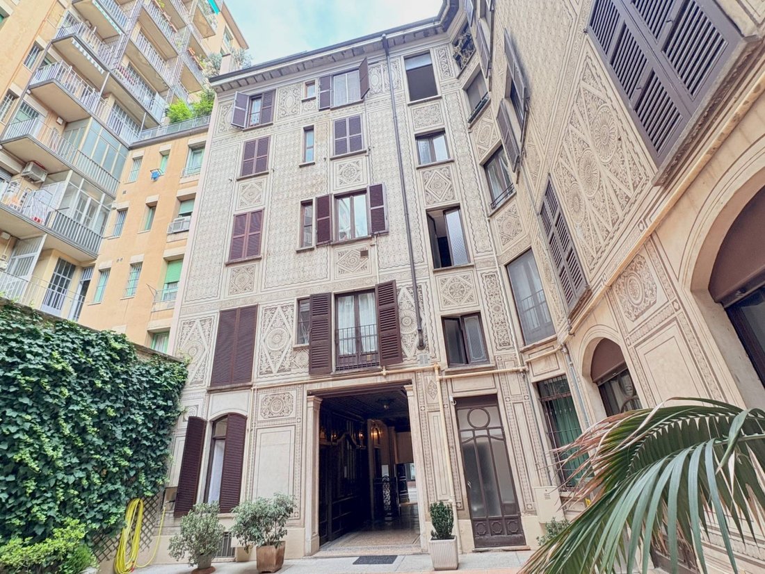 Apartment in Porta Venezia - Repubblica, Milan, Italy 3 - 16117407