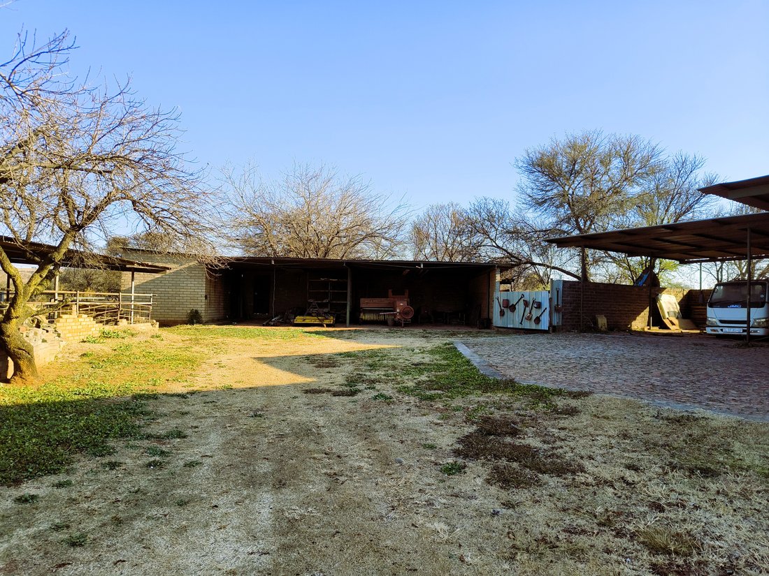 Farm Ranch in Nestpark AH, Gauteng, South Africa 5 - 16117549