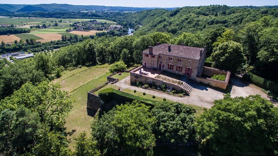 Estate in Charles de Gaulle, Cahors, France 2 - 16115991