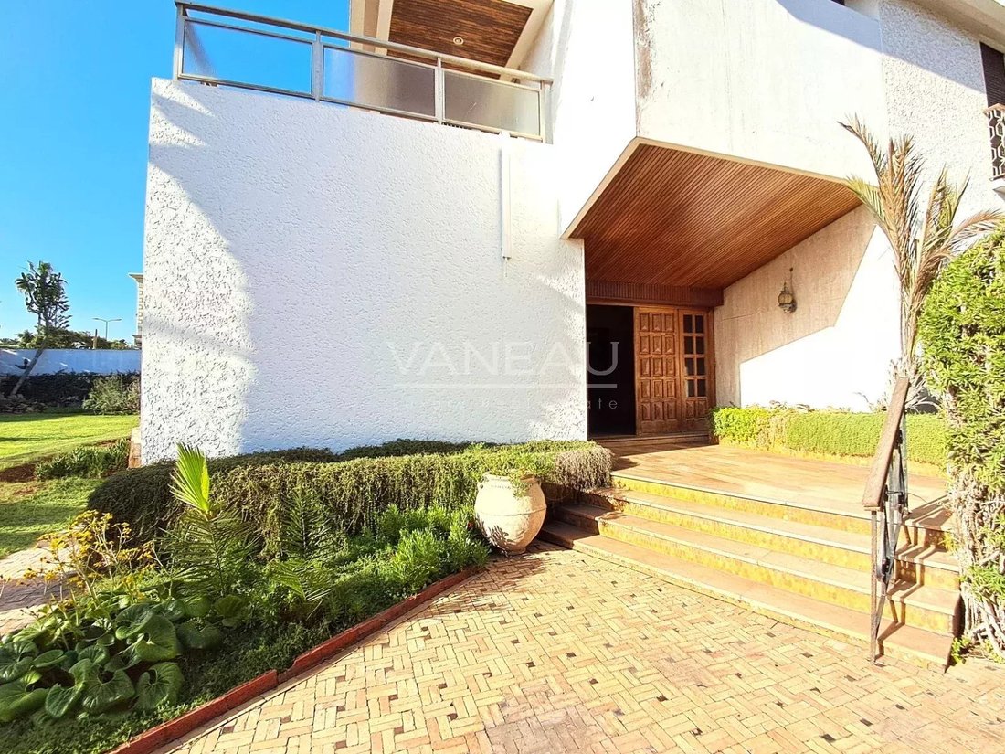 Villa a Casablanca, Casablanca-Settat, Marocco 2 - 16117066