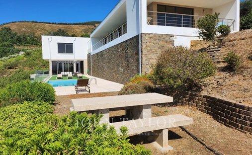 House in Santa Cruz do Douro e Sao Tome de Covelas, Porto District, Portugal 1