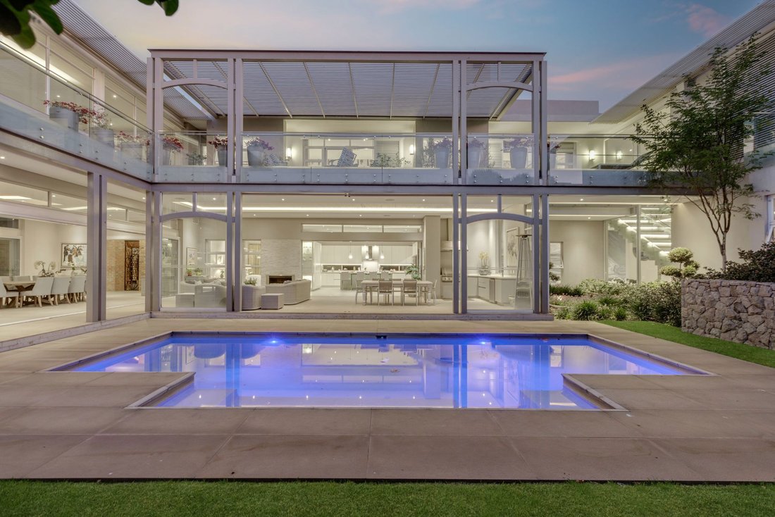 Casa en Chislehurston, Sandton, Sudáfrica 2 - 16116943