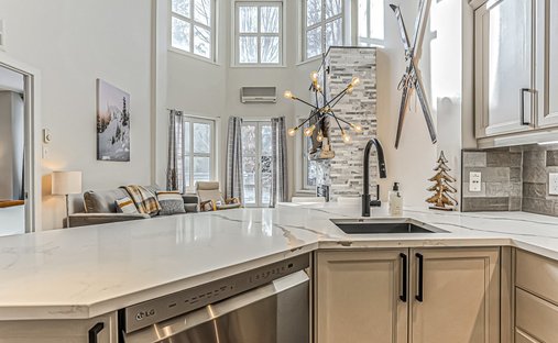 Condo in Mont-Tremblant, Quebec, Canada 1