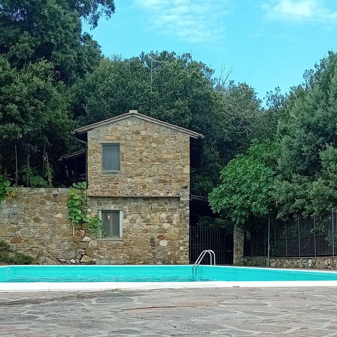 Country House in Bucine, Tuscany, Italy 5 - 16117419