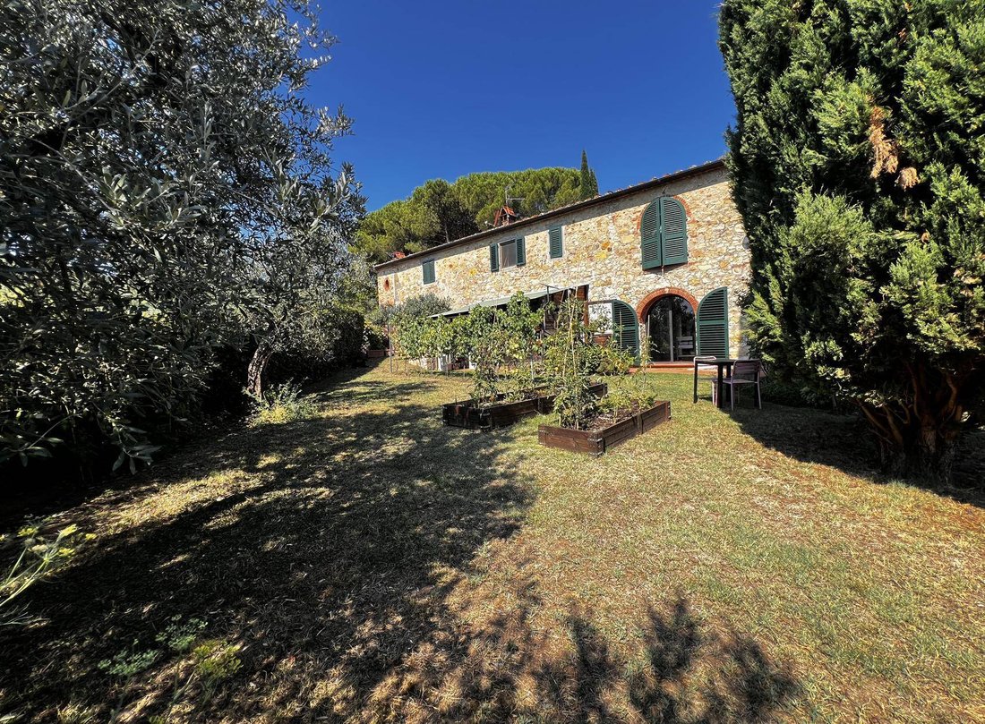 Country House in Bucine, Tuscany, Italy 3 - 16117419