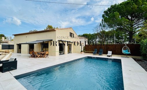 House in Le Tholonet, Provence-Alpes-Côte d'Azur, France 1